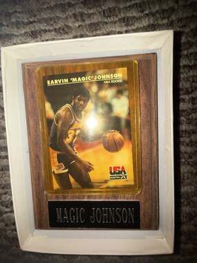 1992 Skybox USA Basketball Magic Johnson #29 Card in Wood Plaque Display